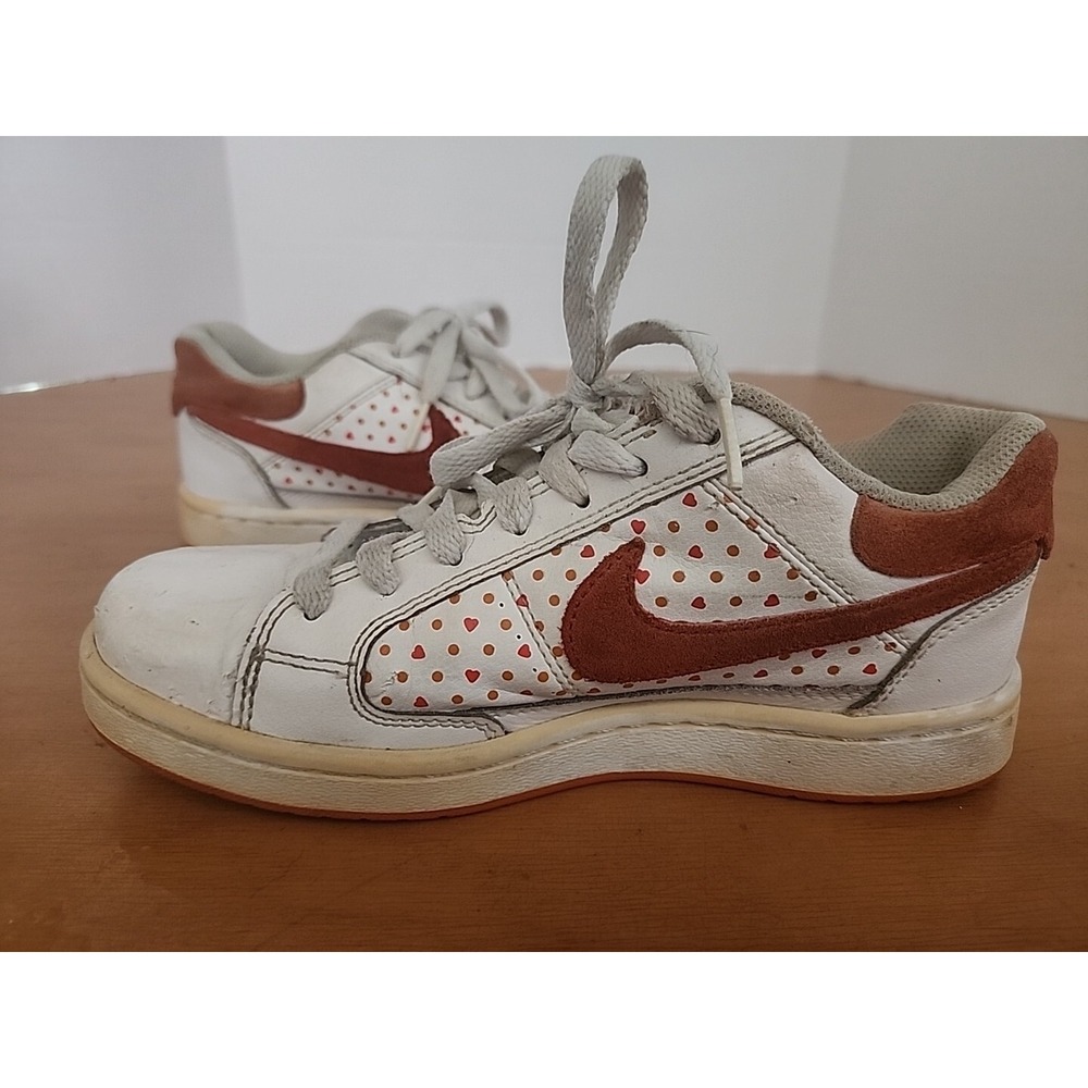 Authentic Nike Swindle‎ JR 6.0 315979 181 Size 5Y Youth White Orange Hearts EUC